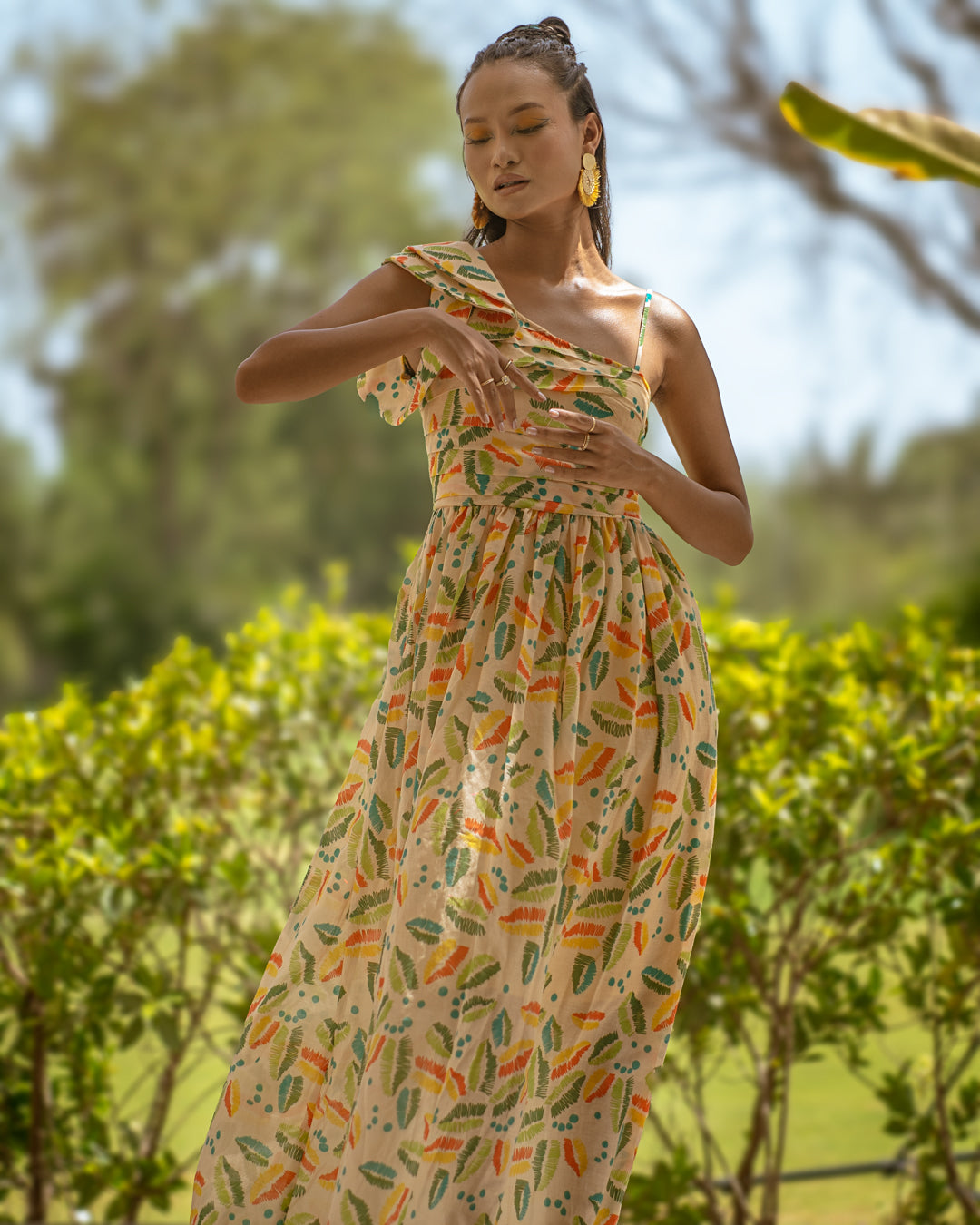 FOLIAGE FANTASY ONE SHOULDER MAXI DRESS